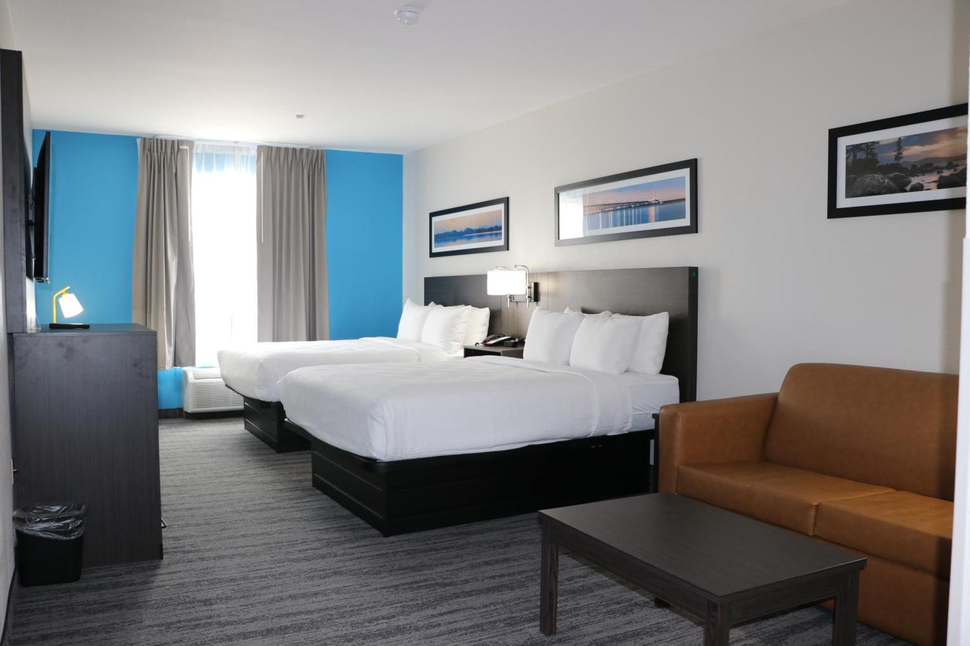 בודה Quality Inn & Suites מראה חיצוני תמונה