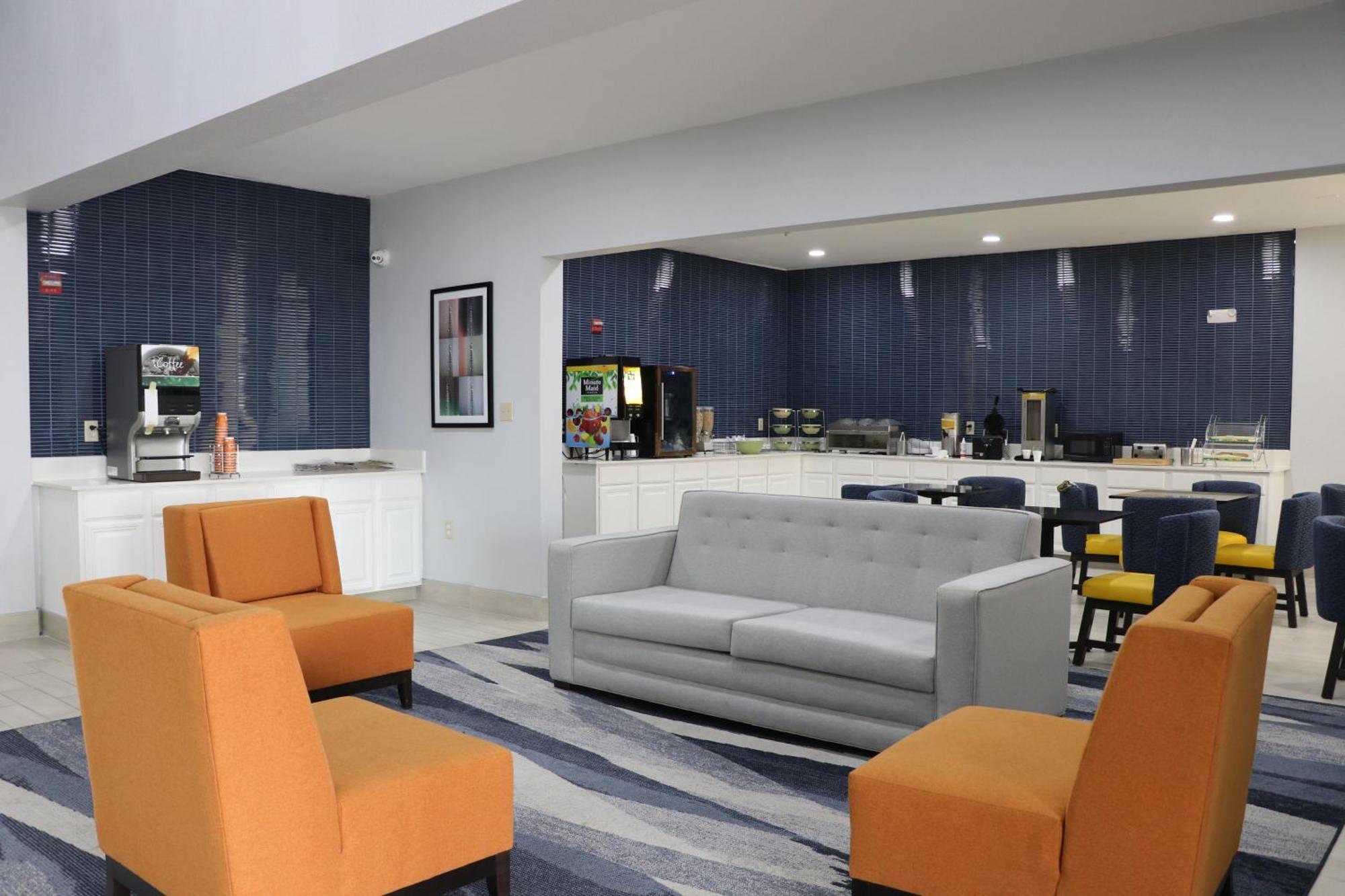 בודה Quality Inn & Suites מראה חיצוני תמונה